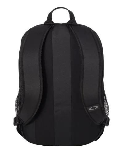 Oakley Oakley 20L Enduro Backpack in Blackout, back view