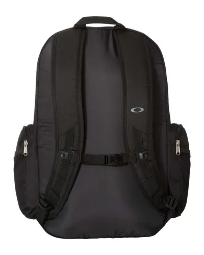 Oakley Oakley 30L Blade Backpack in Blackout, back view