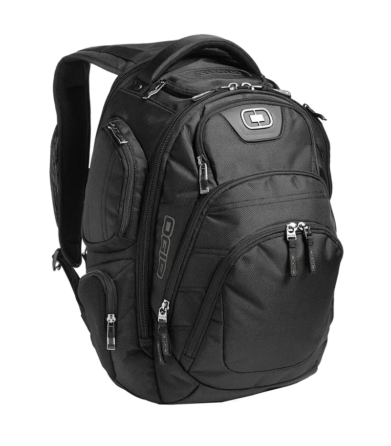 OGIO® OGIO® STRATAGEM PACK. 32.8L — Black